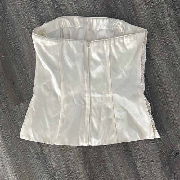 WHBM Elegant Cream and Gold Beaded Corset Top - Picture 2 of 3